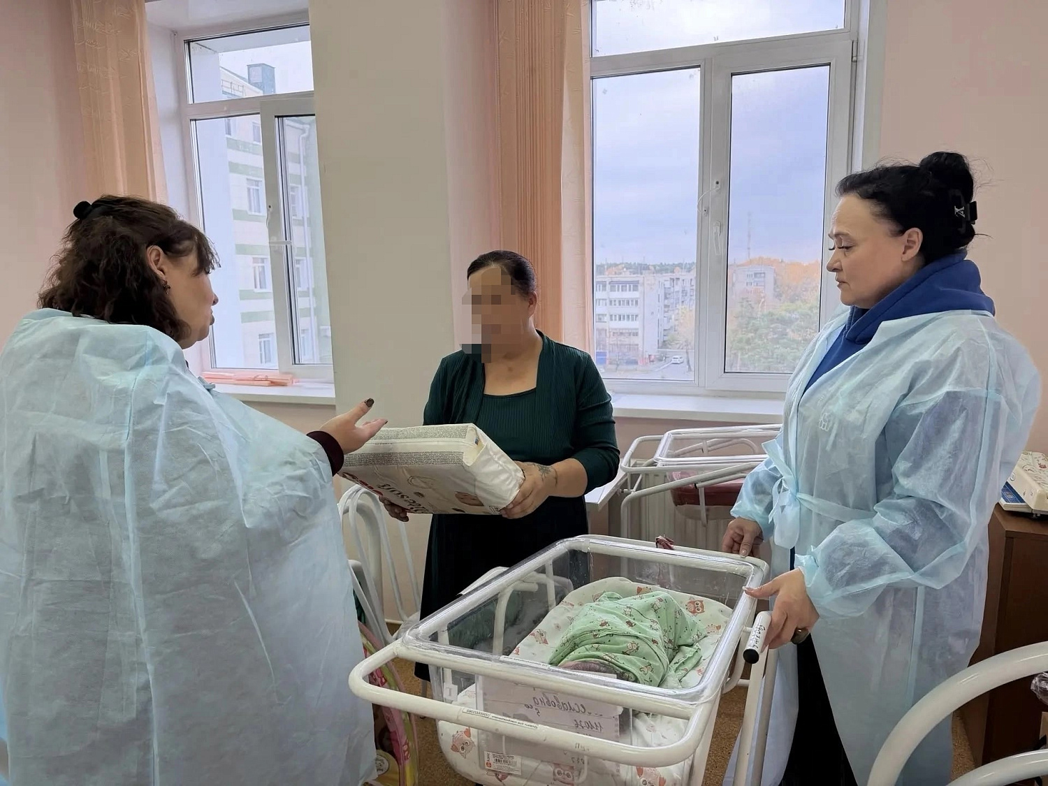МНОГОДЕТНОЙ МАМЕ РАССКАЗАЛИ О РЕГИОНАЛЬНЫХ МЕРАХ ПОДДЕРЖКИ
